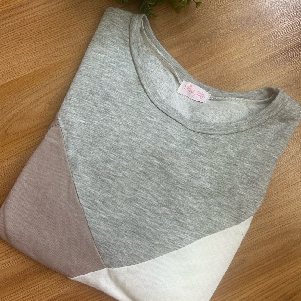 Pink Lily Gray and Beige Colorblock Sweater